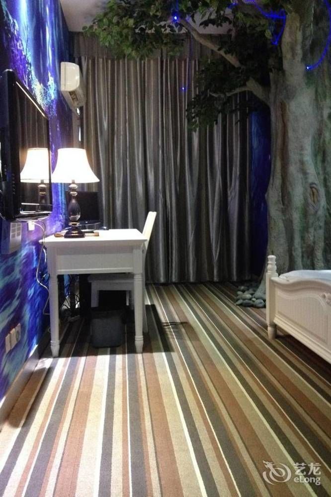 Huayu South City Hotel Wenjiang Екстер'єр фото